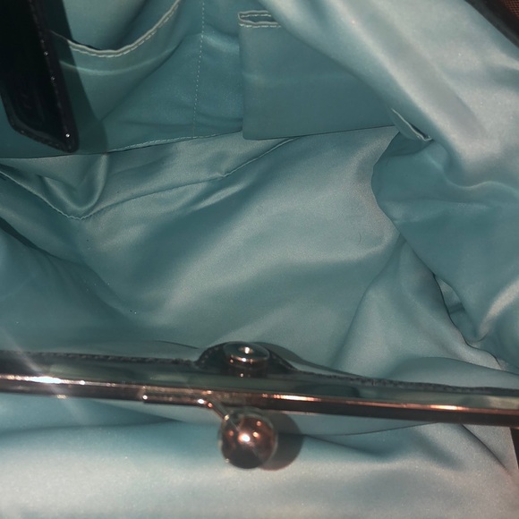 COACH SIGNATURE STRIPE SATCHEL 13533- price firm - Picture 13 of 13